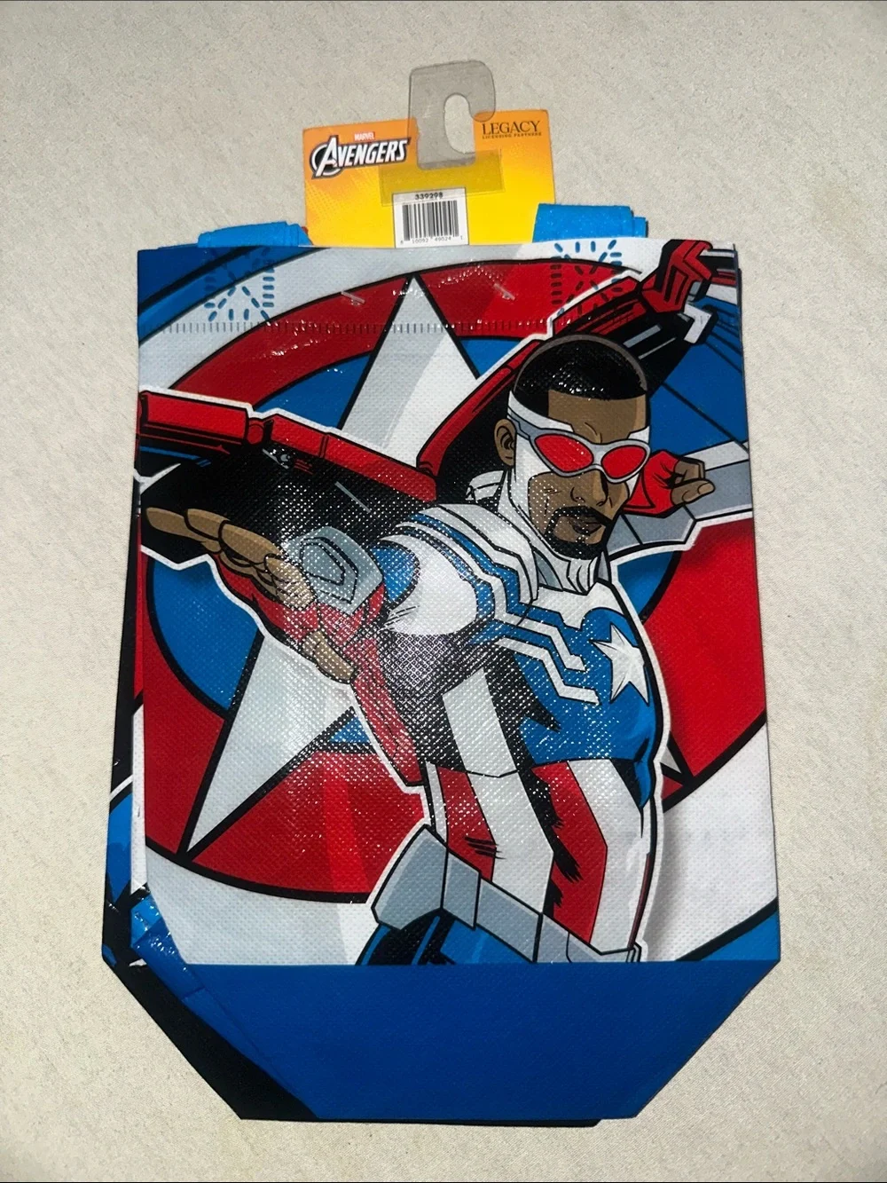 Kids Marvel Captain America-Inspired Toiletry Bag in Black/Red/Blue
